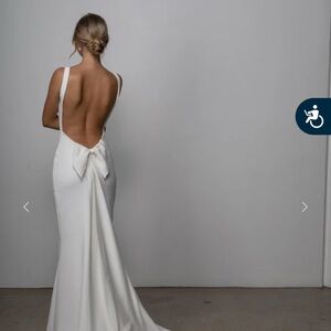Elegant White Backless Gown